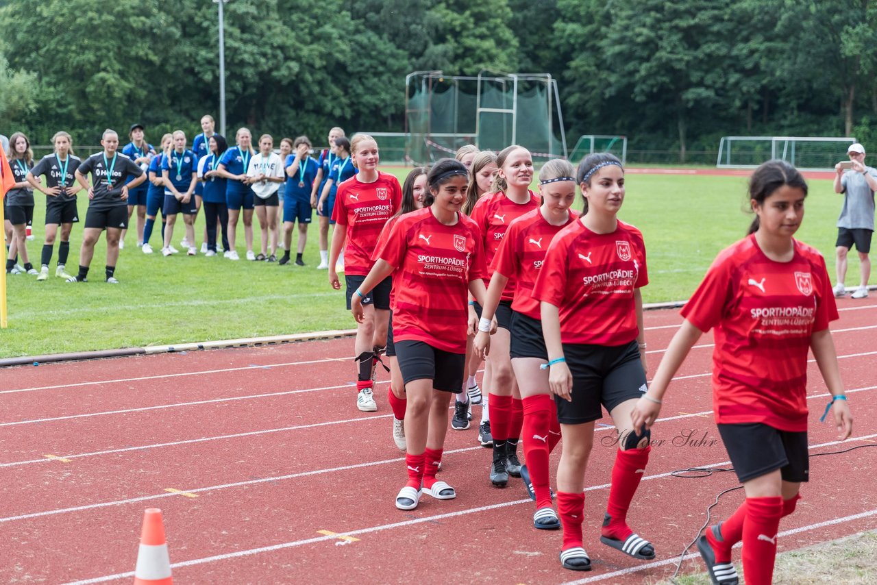 Bild 208 - Loewinnen Cup